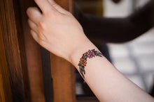 Load image into Gallery viewer, Old School Flower & Kitten Tattoos - LAZY DUO TATTOO