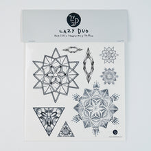 Load image into Gallery viewer, Floral Dreamcatcher Tattoo Realistic Artistic Tattoo Sticker Color Metallic Tattoo預約紋身貼紙專業優質色彩印刷訂製作DIY Waiman Tattoo Artist 香港原創手繪刺青紋身貼紙 LAZY DUO Premium High Quality Temporary Tattoo Stickers Professional Printing Tattoo Shop Hong Kong Customise Custom Small Order 自訂客製少量印刷大量批發特快專業優質彩色金屬色廣告宣傳禮品Gift 安全防水防敏無痛紋身師紋身店韓式小清新