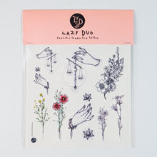 Load image into Gallery viewer, Delicate Floral Tattoo Watercolor Flower Tattoo LAZY DUOTemporary Tattoo Little Tattoo Small Tattoo 迷你水彩花刺青紋身 Rose Tattoo Sticker Fineline HK Hong Kong 刺青紋身貼紙 香港刺青圖案 印刷訂做客製 Custom Temporary Tattoo artist HK tattoo shop Hong Kong 迷你刺青 韓式刺青紋身 small tattoo design Minimal Tattoo little tattoo idea sketchy tattoo floral tattoo ankle wrist tattoo back tattoo Taiwan