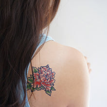 Load image into Gallery viewer, 經典懷舊香港情懷牡丹花紋身貼紙紅花藍花復古典雅唯美牡丹花刺青Old Hong Kong Vintage Peony Flower Tattoos LAZY DUO Temporary Tattoo Shop HK Hong Kong Mane.ink 香港刺青紋身貼紙設計印刷訂做客製 stom Temporary Tattoo Event Printing Tattooist artist HK tattoo shop MANE 動物刺青 彩色紋身 香港女紋身師刺青師 認領圖日系小清新韓國刺青