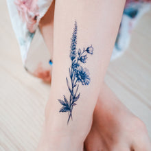 Load image into Gallery viewer, Lavender & Daisy Flower Tattoo - LAZY DUO TATTOO