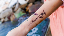 Load image into Gallery viewer, Delicate Floral Tattoo Watercolor Flower Tattoo LAZY DUOTemporary Tattoo Little Tattoo Small Tattoo 迷你水彩花刺青紋身 Rose Tattoo Sticker Fineline HK Hong Kong 刺青紋身貼紙 香港刺青圖案 印刷訂做客製 Custom Temporary Tattoo artist HK tattoo shop Hong Kong 迷你刺青 韓式刺青紋身 small tattoo design Minimal Tattoo little tattoo idea sketchy tattoo floral tattoo ankle wrist tattoo back tattoo Taiwan
