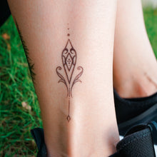 Load image into Gallery viewer, Tropical Color Ornamental Tattoo|LAZY DUO TEMPORARY TATTOO STICKER SHOP HK Tattoo Design Store HK HONG KONG Chest Tattoo 防敏紋身貼紙 香港紋身店 認領圖 文青簡約美式紋身刺青師 tattoohk hongkongtattoo 小圖刺青 fine-line tattoo minimal tattoo linetattoo tattooartist 香港女紋身師 MANE INK