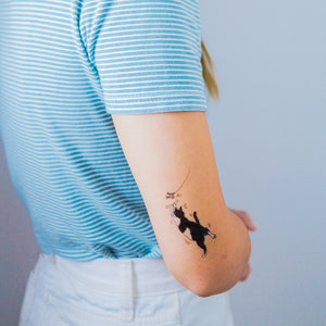 Black & White Cat Combo Tattoo ManE Ink HK Tattooist LAZY DUO Comic Style Playful Black Cat White Cat Tattoo Stickers 美漫風格黑貓紋身白貓玩耍合體技浪浪不哭喵咪寵物刺青香港紋身貼紙Kitten Tattoo Ideas Neko Tattoo Meow Animal Pet Tattoos HK Temporary Tattoo Sticker Water Color Tattoo LAZY DUO Tattoo Shop Hong Kong HK 紋身師設計印刷訂做客製 Custom Temporary Tattoo Event Printing Tattooist artist HK tattoo shop MANE INK Tattooer Tattoo Artist Taiwan fine line ornament tattoo 台灣製 刺青師紋身師
