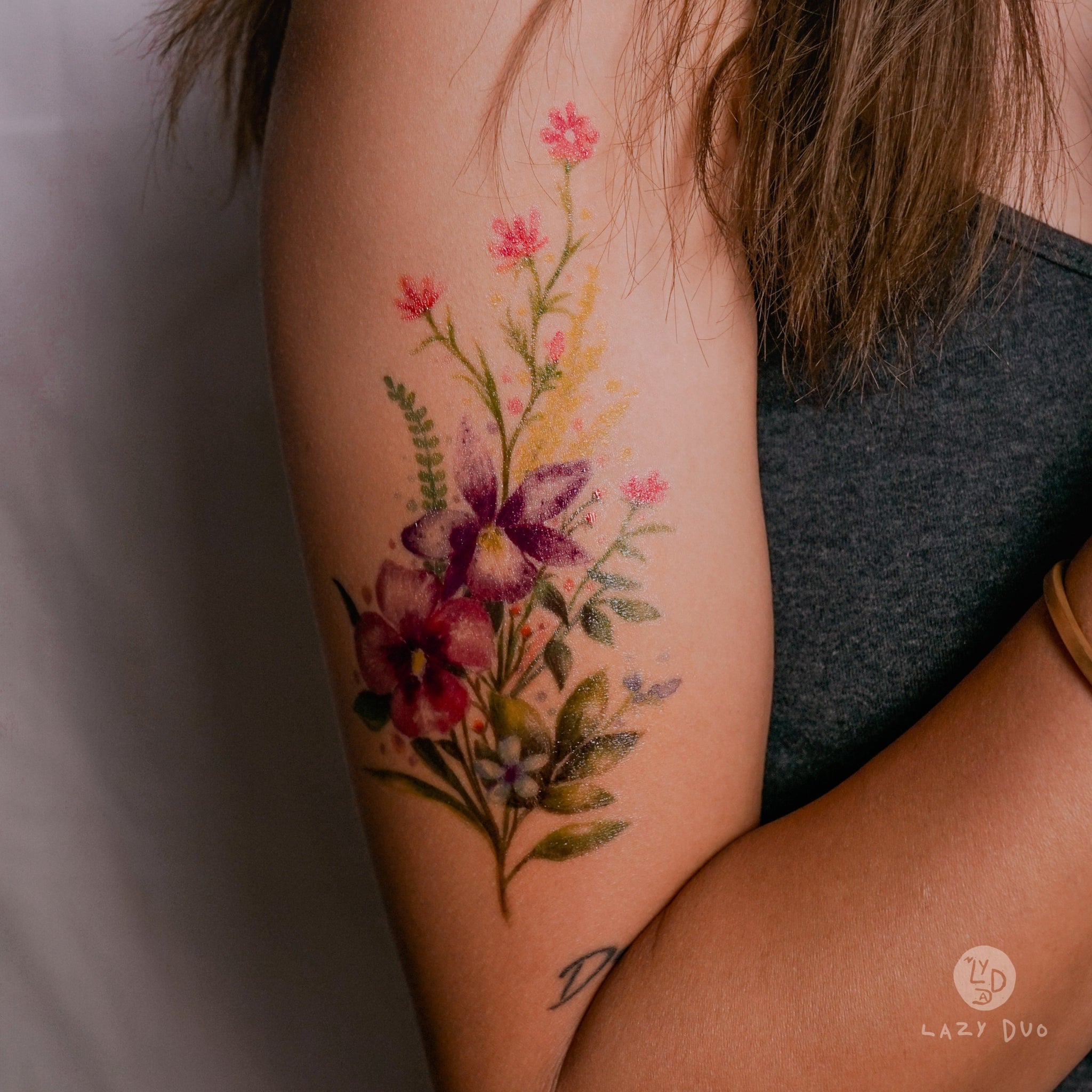 34 lily tattoo designs with meanings   Онлайн блог о тату IdeasTattoo