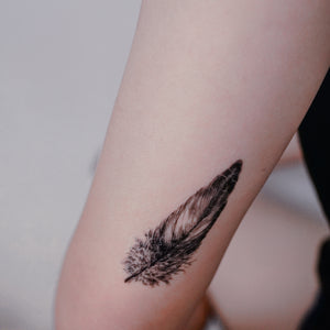 Feathers Tattoo - LAZY DUO TATTOO