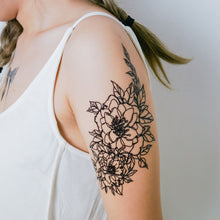 Load image into Gallery viewer, Line Flower Tattoos - LAZY DUO TATTOO
