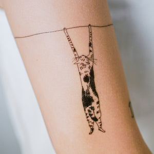 Black & White Cat Combo Tattoo ManE Ink HK Tattooist LAZY DUO Comic Style Playful Black Cat White Cat Tattoo Stickers 美漫風格黑貓紋身白貓玩耍合體技浪浪不哭喵咪寵物刺青香港紋身貼紙Kitten Tattoo Ideas Neko Tattoo Meow Animal Pet Tattoos HK Temporary Tattoo Sticker Water Color Tattoo LAZY DUO Tattoo Shop Hong Kong HK 紋身師設計印刷訂做客製 Custom Temporary Tattoo Event Printing Tattooist artist HK tattoo shop MANE INK Tattooer Tattoo Artist Taiwan fine line ornament tattoo 台灣製 刺青師紋身師