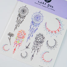 Load image into Gallery viewer, Floral Dreamcatcher Tattoo Realistic Artistic Tattoo Sticker Color Metallic Tattoo預約紋身貼紙專業優質色彩印刷訂製作DIY Waiman Tattoo Artist 香港原創手繪刺青紋身貼紙 LAZY DUO Premium High Quality Temporary Tattoo Stickers Professional Printing Tattoo Shop Hong Kong Customise Custom Small Order 自訂客製少量印刷大量批發特快專業優質彩色金屬色廣告宣傳禮品Gift 安全防水防敏無痛紋身師紋身店韓式小清新
