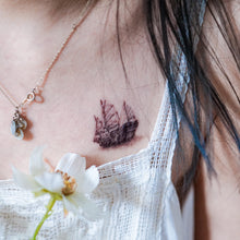 Load image into Gallery viewer, Old Hong Kong Transportations Tattoos - LAZY DUO TATTOO經典懷舊香港交通工具刺青紋身貼紙 帆船九龍城寨天星小輪船電車啟德機場 KMB九巴士電車天星小輪舊帆船 Old Hong Kong Transportations Tattoos LAZY DUO Temporary Tattoo Shop HK Hong Kong Mane.ink 香港刺青紋身貼紙設計印刷訂做客製 stom Temporary Tattoo Event Printing Tattooist artist HK tattoo shop MANE 動物刺青 彩色紋身 香港女紋身師刺青師 認領圖日系小清新韓國刺青
