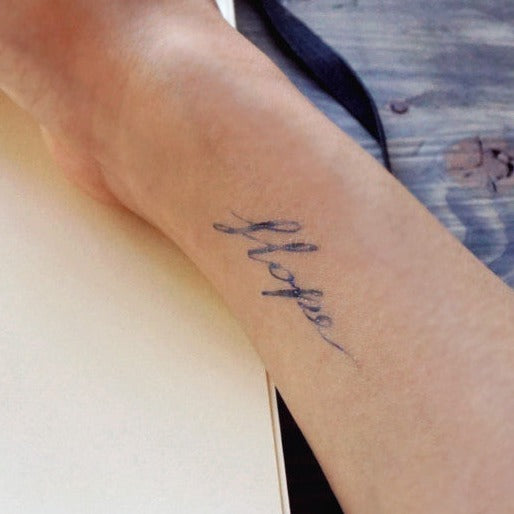 Watercolor Lettering Tattoo・Hope - LAZY DUO TATTOO