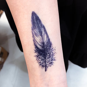 Feathers Tattoo - LAZY DUO TATTOO