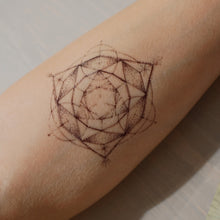 Load image into Gallery viewer, J20・Vector Circle Tattoos Set - LAZY DUO TATTOO
