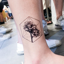 Load image into Gallery viewer, Rose &amp; Polygon Tattoos - LAZY DUO TATTOO
