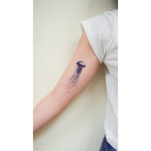 Jellyfish Tattoo - LAZY DUO TATTOO